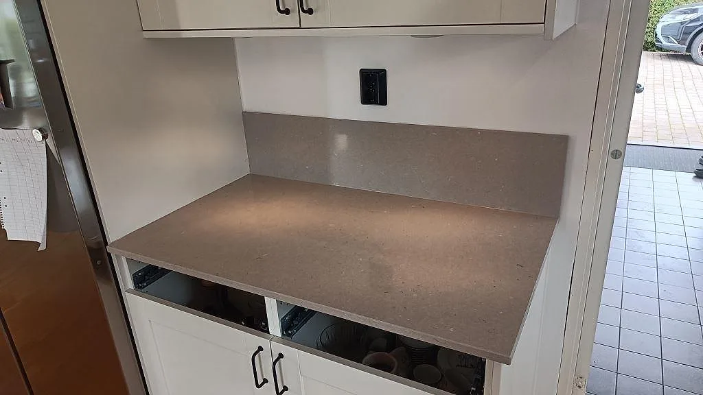 Køkkenbordplade i Silestone Royal Reef, Barsebäck – billede 5