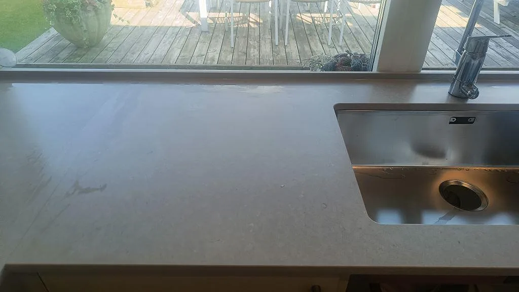 Køkkenbordplade i Silestone Royal Reef, Bjärred – billede 3
