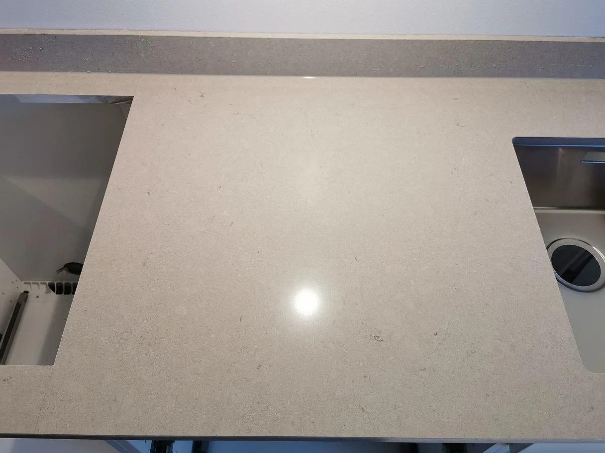 Køkkenbordplade i Silestone Royal Reef, Göteborg – billede 3