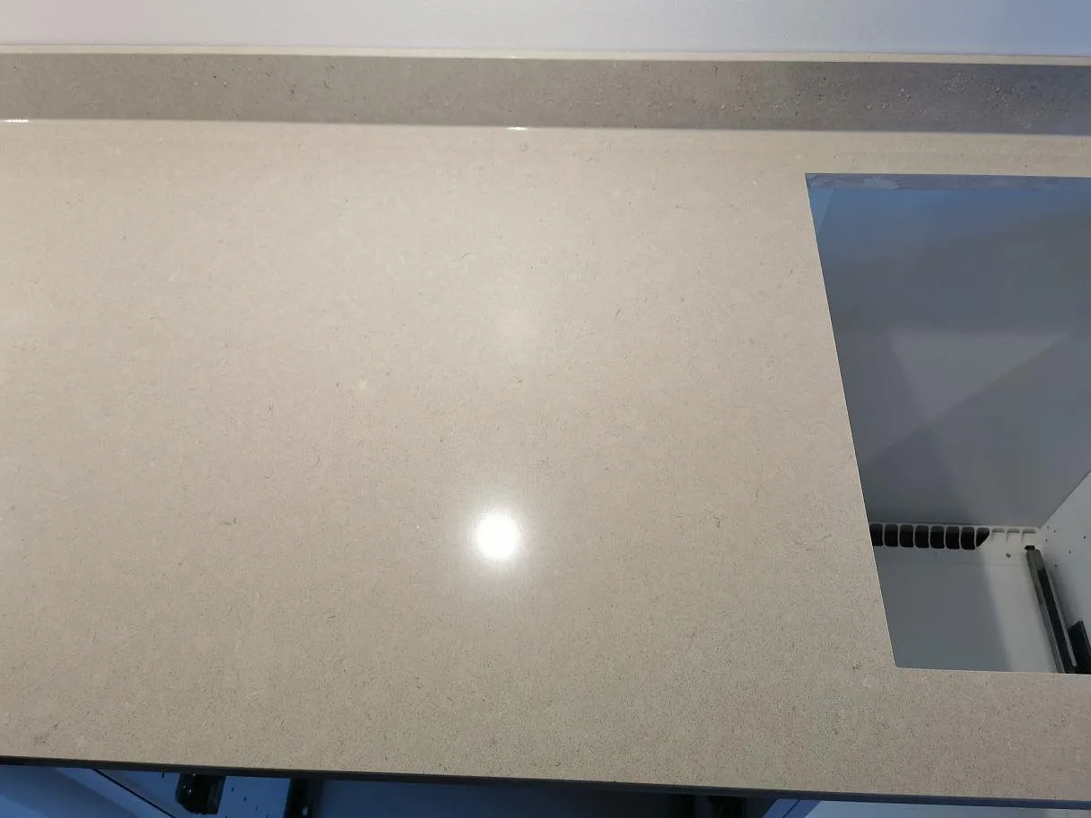 Køkkenbordplade i Silestone Royal Reef, Göteborg – billede 6