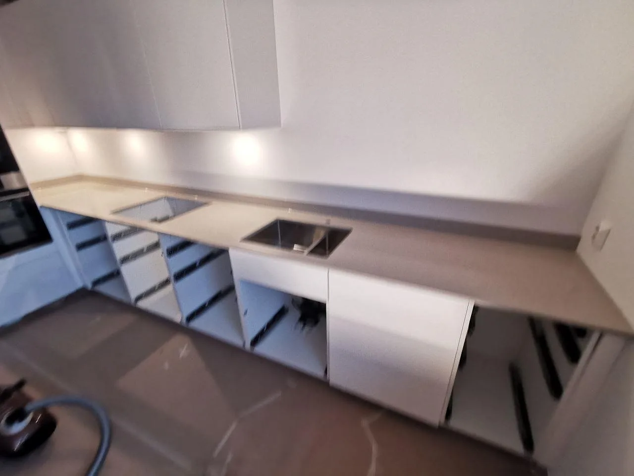 Køkkenbordplade i Silestone Royal Reef, Göteborg – billede 7