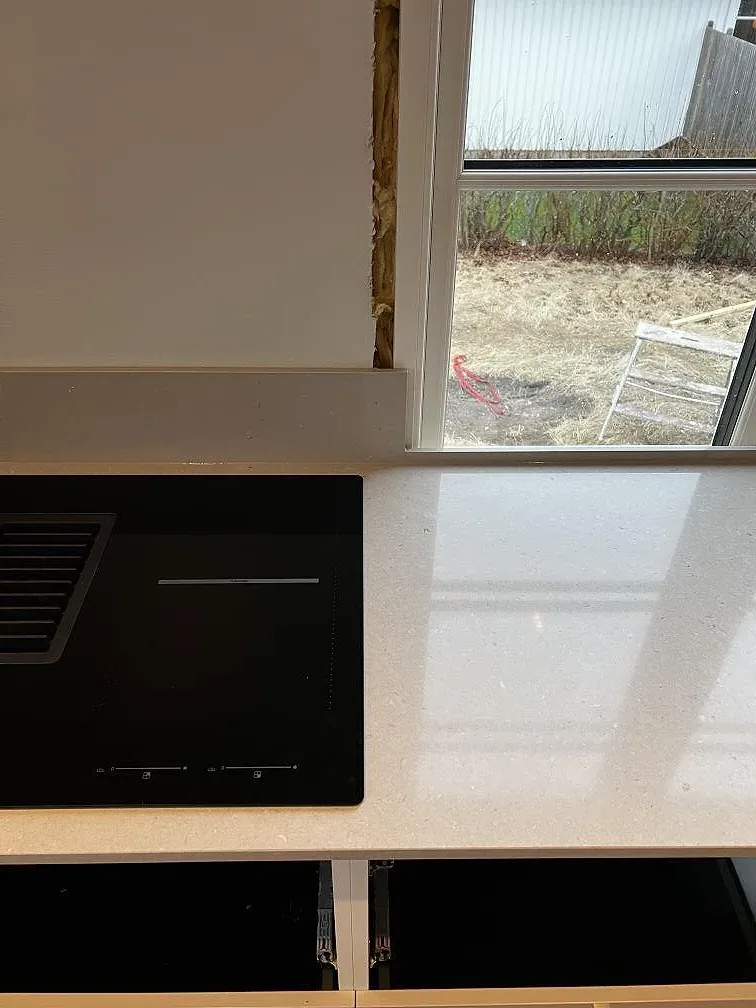 Køkkenbordplade i Silestone Royal Reef, Göteborg – billede 3