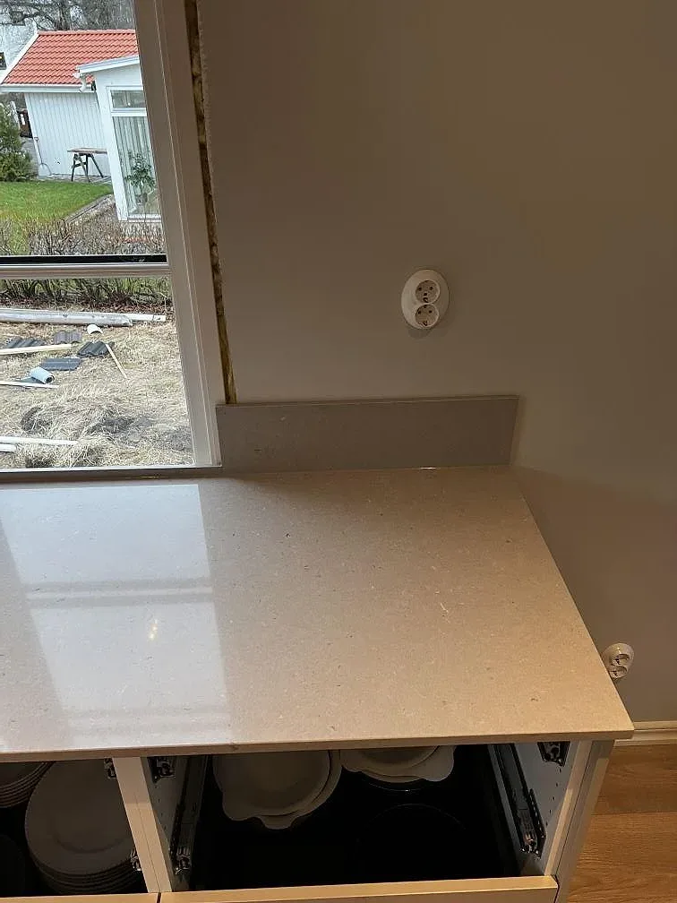 Køkkenbordplade i Silestone Royal Reef, Göteborg – billede 5