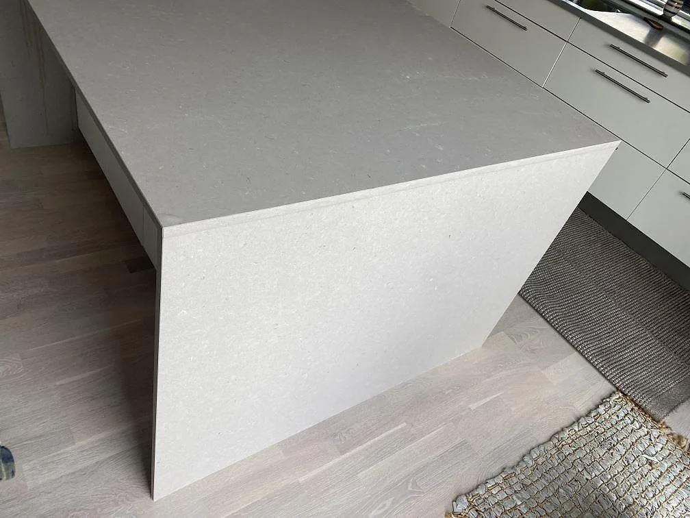 Køkkenbordplade i Silestone Royal Reef, Höllviken – billede 5