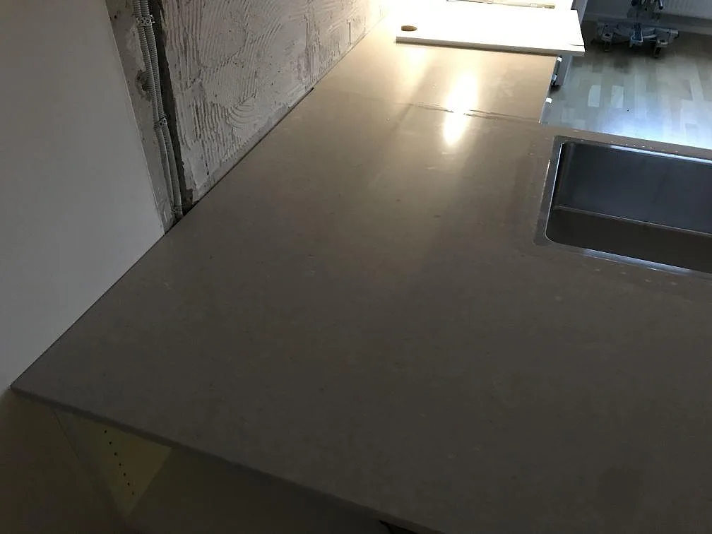 Køkkenbordplade i Silestone Royal Reef, Jönköping – billede 4