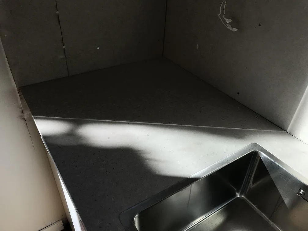 Køkkenbordplade i Silestone Royal Reef, Karlskrona – billede 6