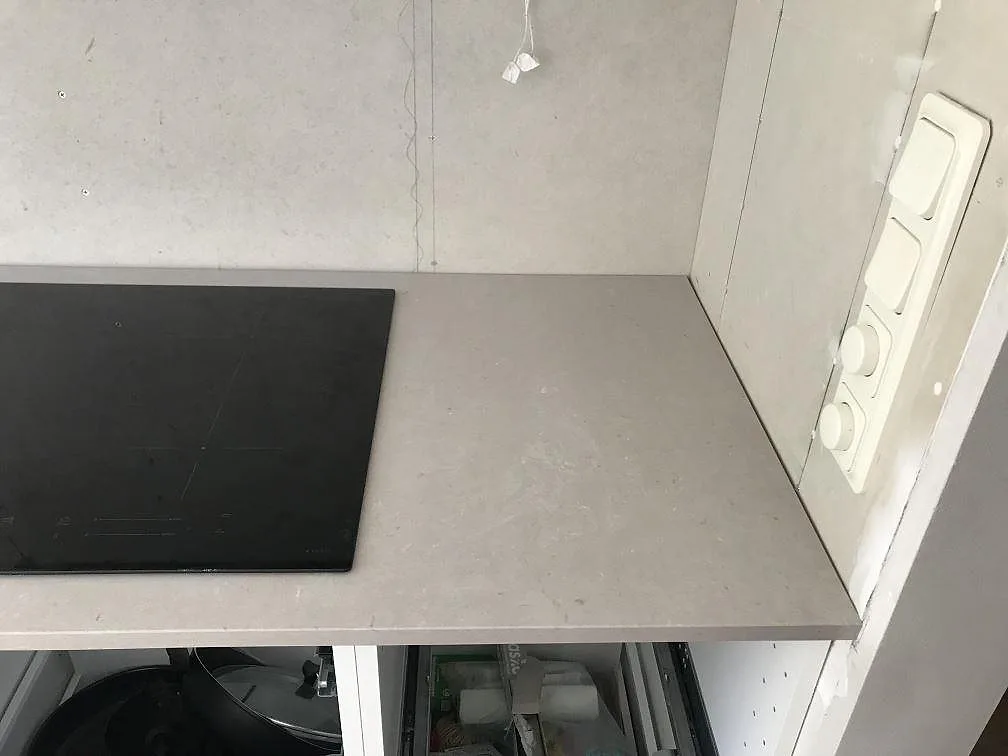 Køkkenbordplade i Silestone Royal Reef, Karlskrona – billede 3