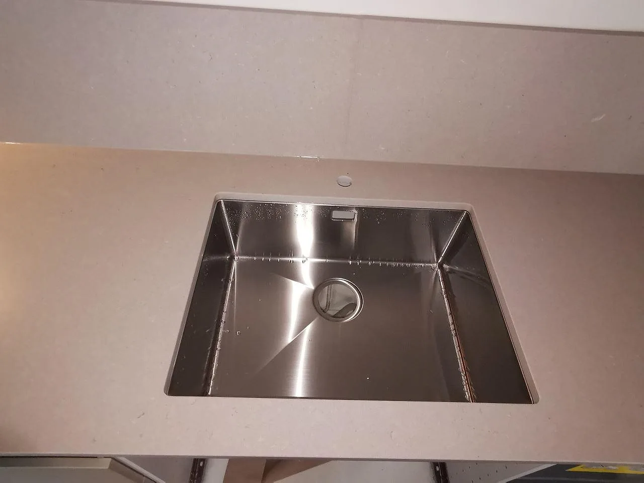 Køkkenbordplade i Silestone Royal Reef, Lomma – billede 2