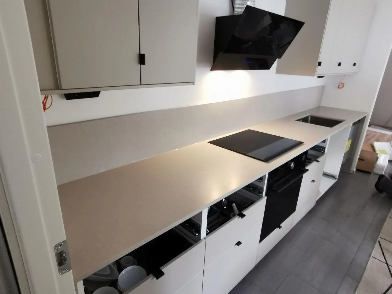 Gennemført projekt: Køkkenbordplade i Silestone Royal Reef, Lomma.