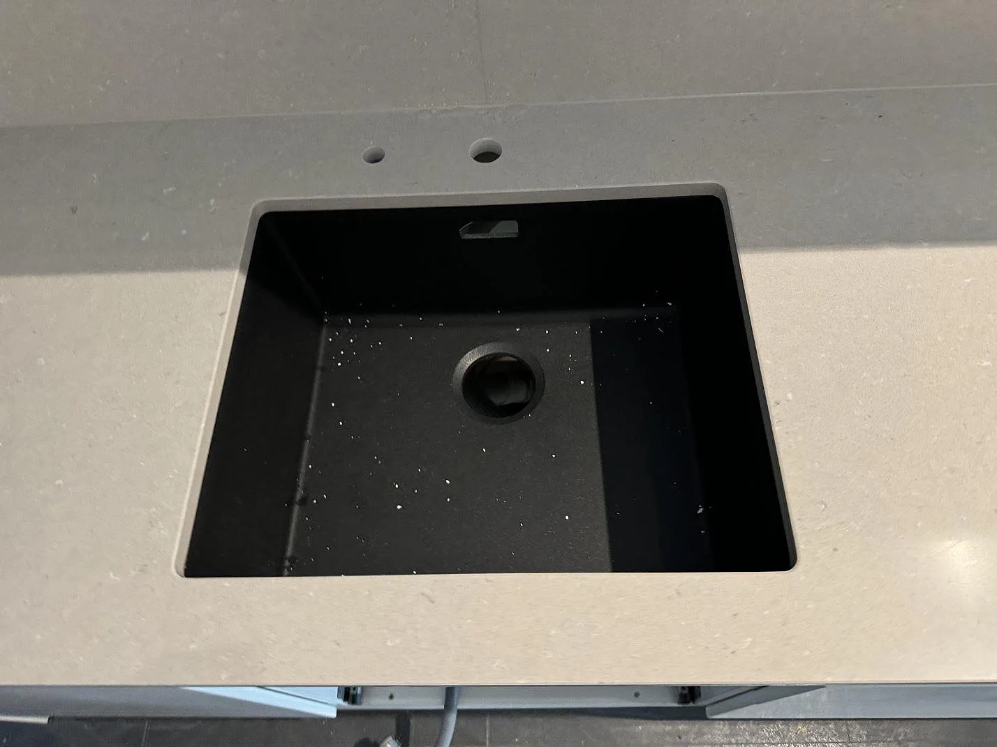 Køkkenbordplade i Silestone Royal Reef, Malmö – billede 5