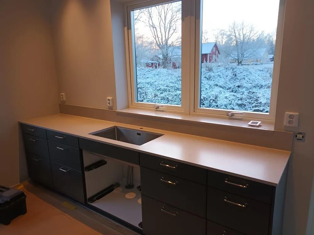 Køkkenbordplade i Silestone Royal Reef, Örebro – billede 3