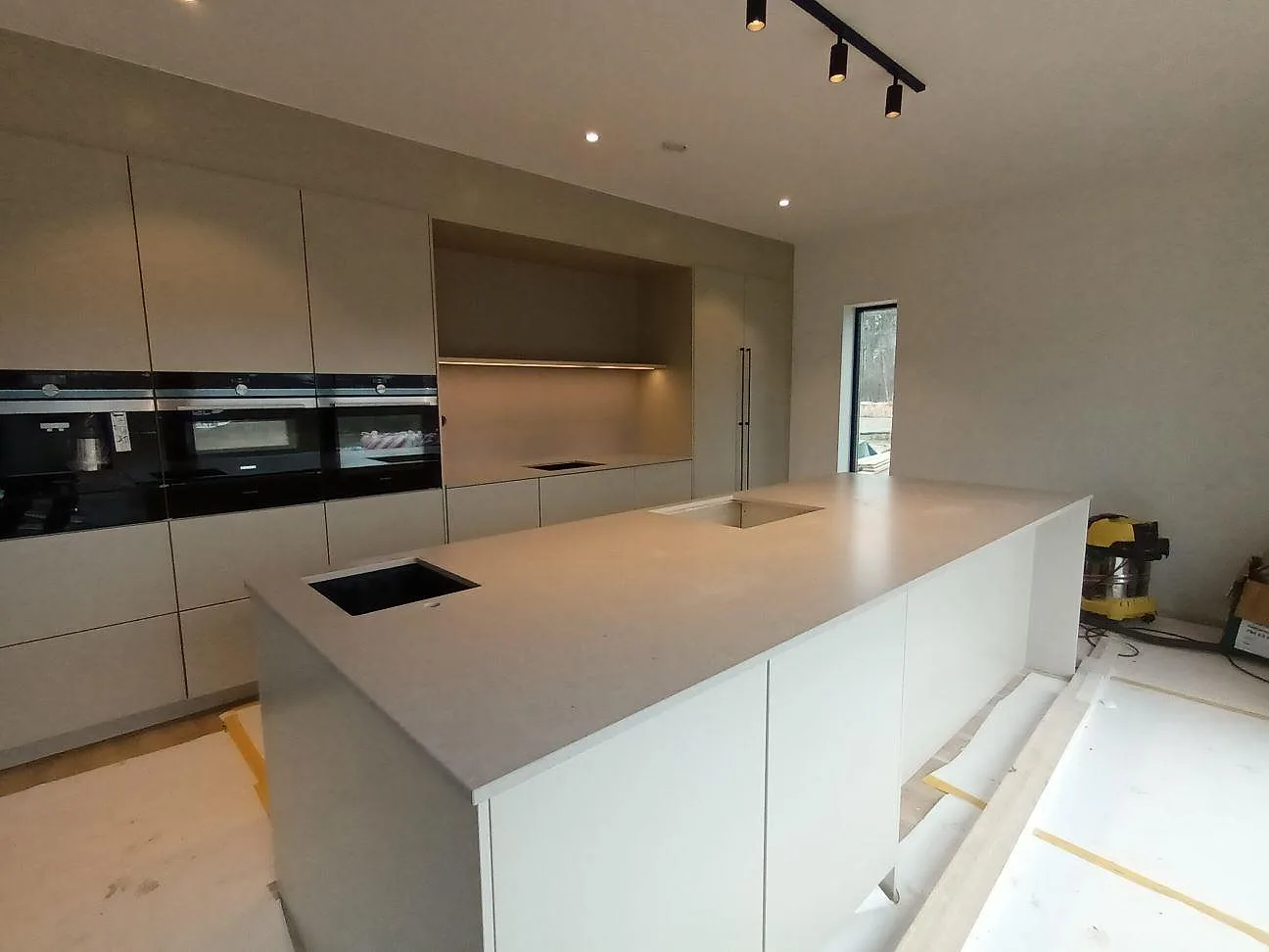 Køkkenbordplade i Silestone Royal Reef, Örebro – billede 2