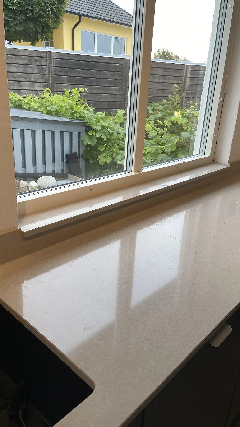 Køkkenbordplade i Silestone Royal Reef, Oxie – billede 5