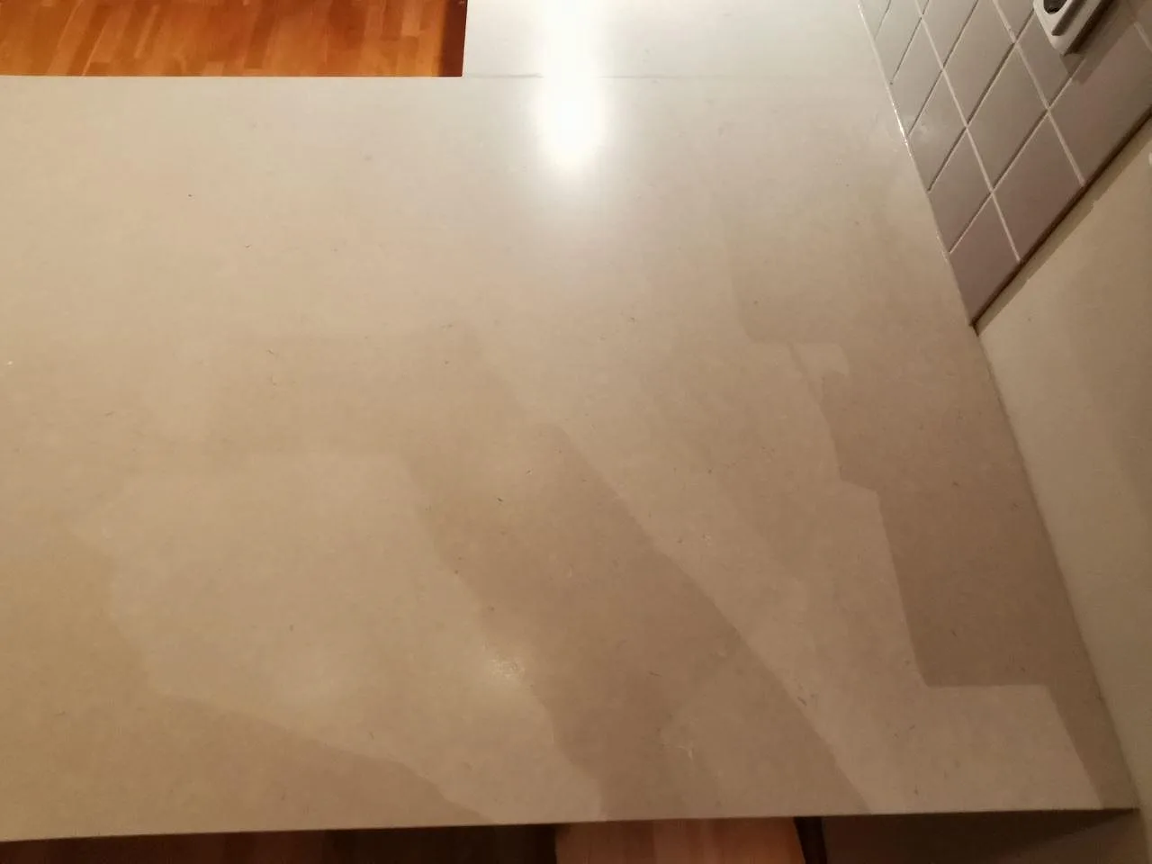 Køkkenbordplade i Silestone Royal Reef, Sätila – billede 2