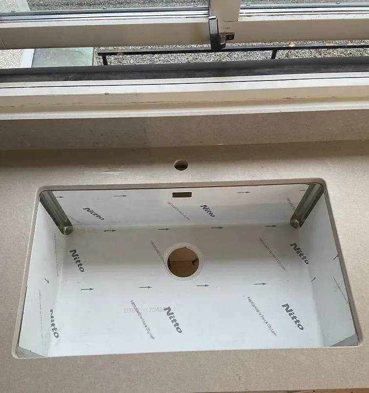 Køkkenbordplade i Silestone Royal Reef, Sävedalen – billede 4