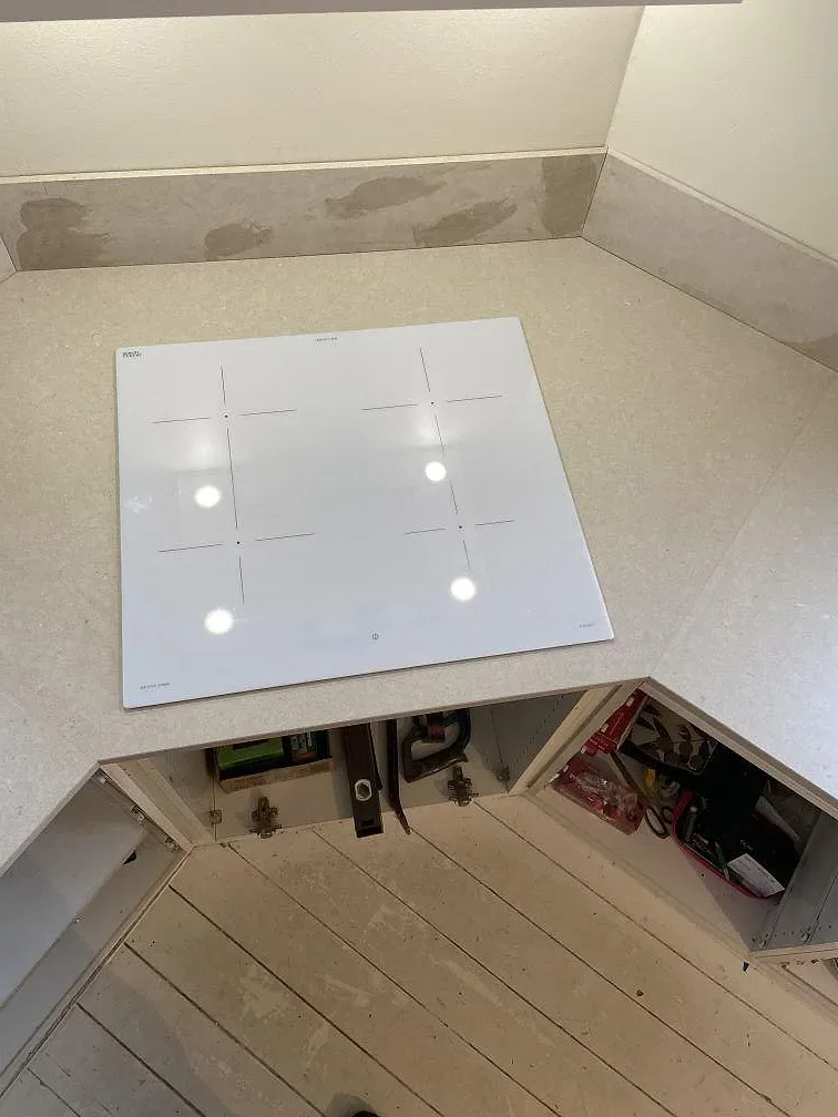 Køkkenbordplade i Silestone Royal Reef, Sävedalen – billede 2