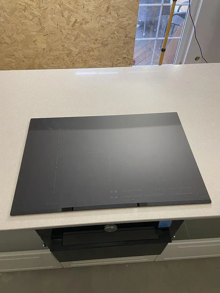 Køkkenbordplade i Silestone Royal Reef, Tjurkö – billede 3