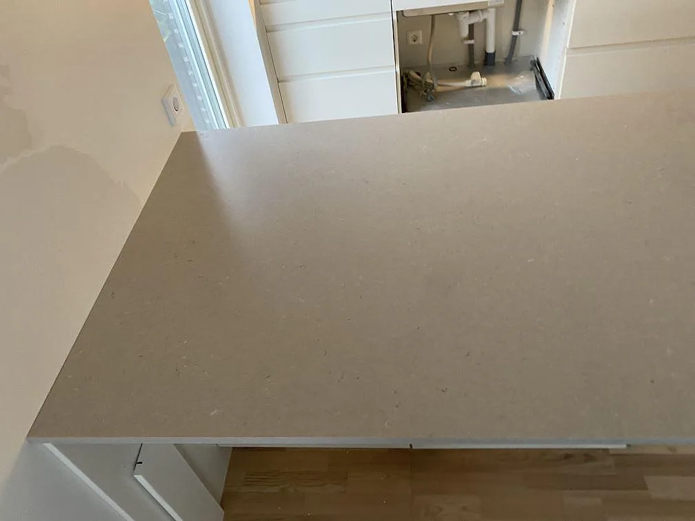 Køkkenbordplade i Silestone Royal Reef, Tygelsjö – billede 8