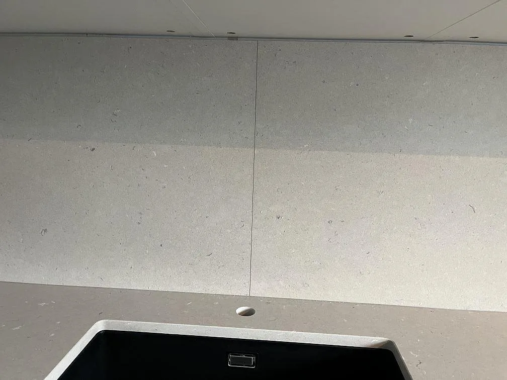 Køkkenbordplade i Silestone Royal Reef, Tyresö – billede 4