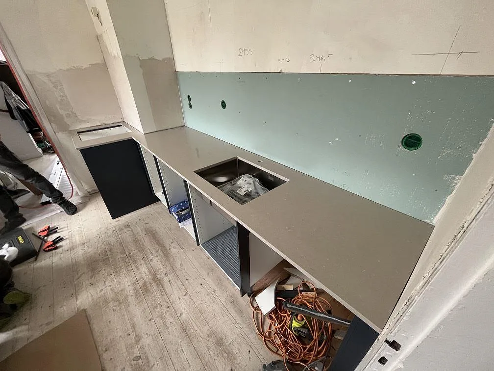 Køkkenbordplade i Silestone Royal Reef, Tyresö