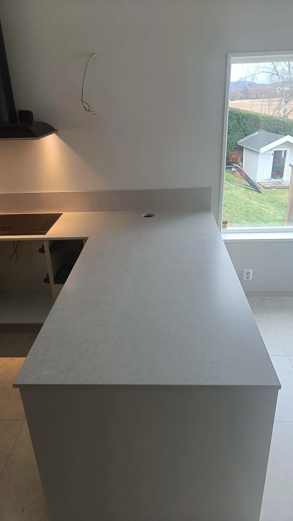 Køkkenbordplade i Silestone Royal Reef, Uddevalla – billede 2
