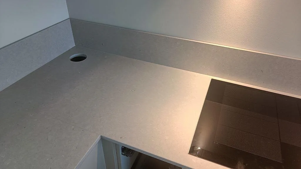 Køkkenbordplade i Silestone Royal Reef, Uddevalla – billede 4