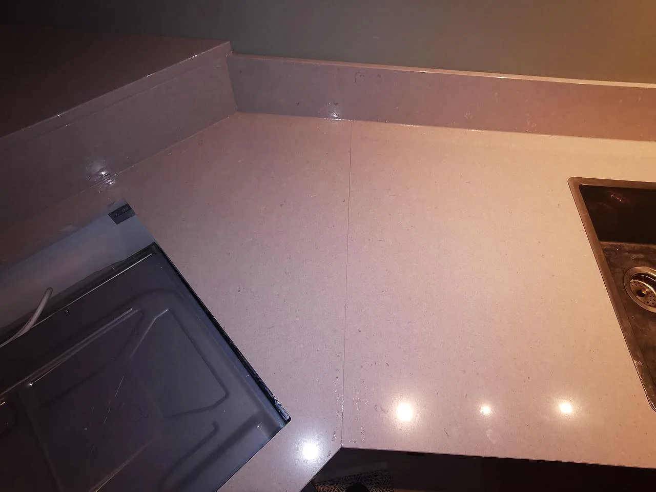 Køkkenbordplade i Silestone Royal Reef, Vänersborg – billede 3