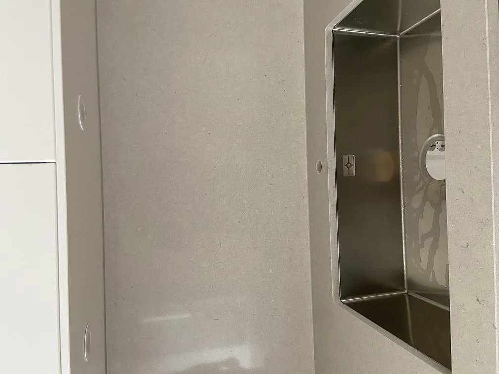 Køkkenbordplade i Silestone Royal Reef, Växjö – billede 4