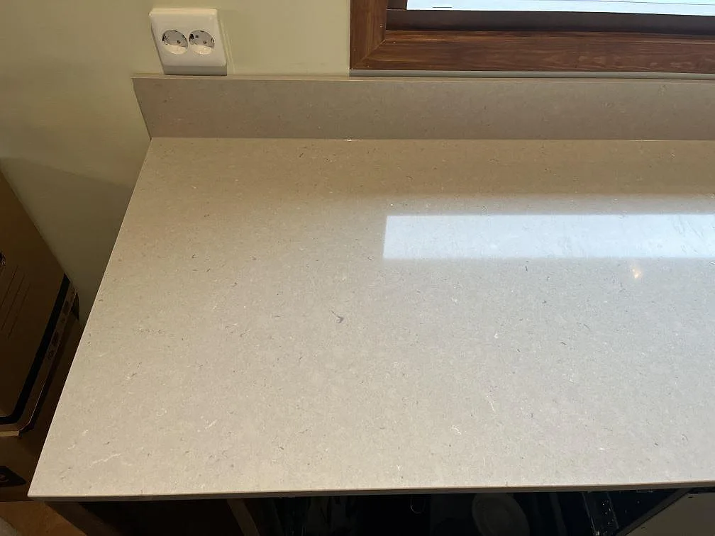 Køkkenbordplade i Silestone Royal Reef, Växjö – billede 7