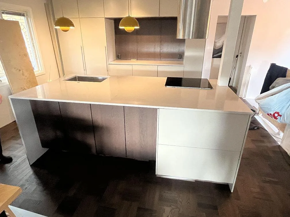 Køkkenbordplade i Silestone Royal Reef, Vallentuna