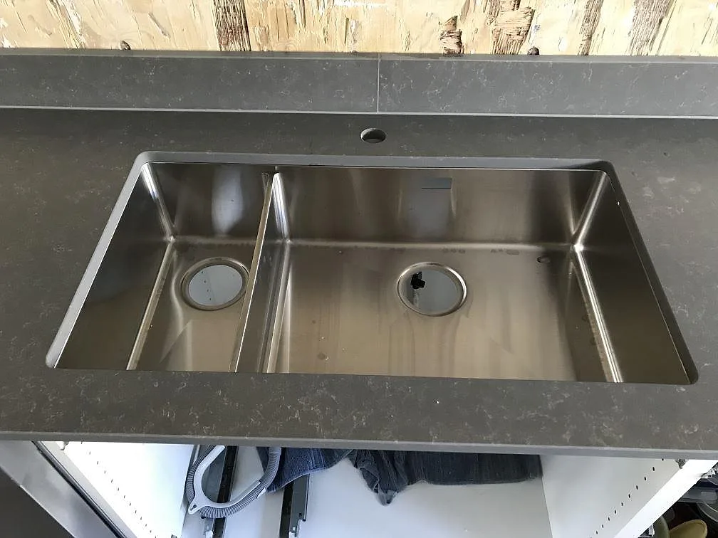 Køkkenbordplade i Silestone Seaport, Hisings-Kärra – billede 3