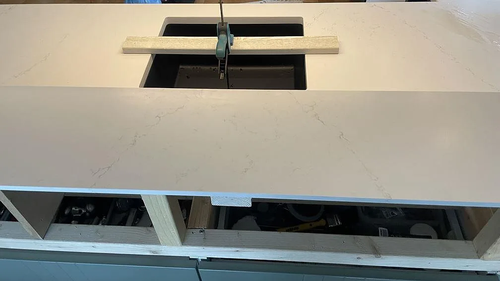 Køkkenbordplade i Silestone Siberian frost, Jönköping – billede 5
