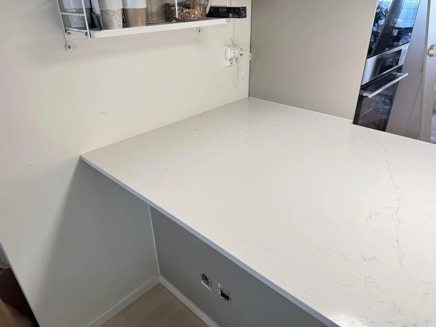 Køkkenbordplade i Silestone Siberian frost, Limhamn – billede 7