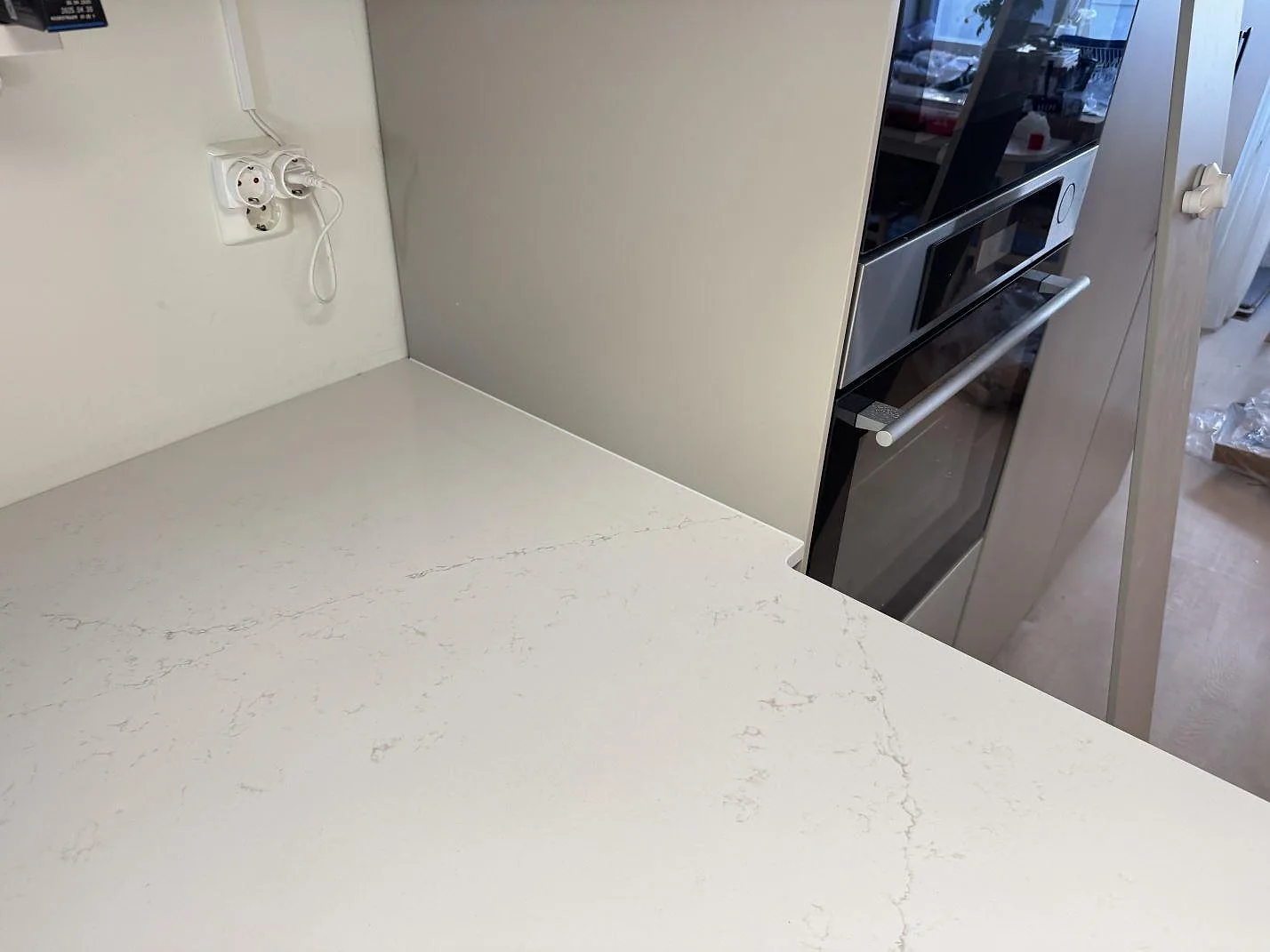 Køkkenbordplade i Silestone Siberian frost, Limhamn – billede 8