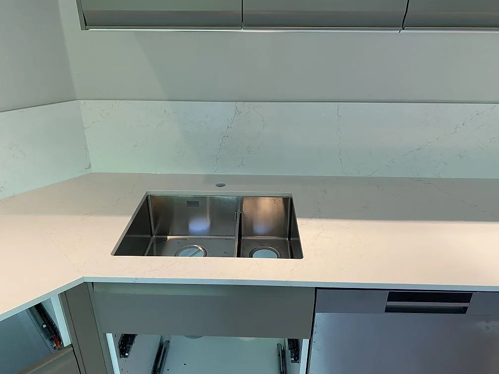 Køkkenbordplade i Silestone Siberian frost, Veberöd – billede 2