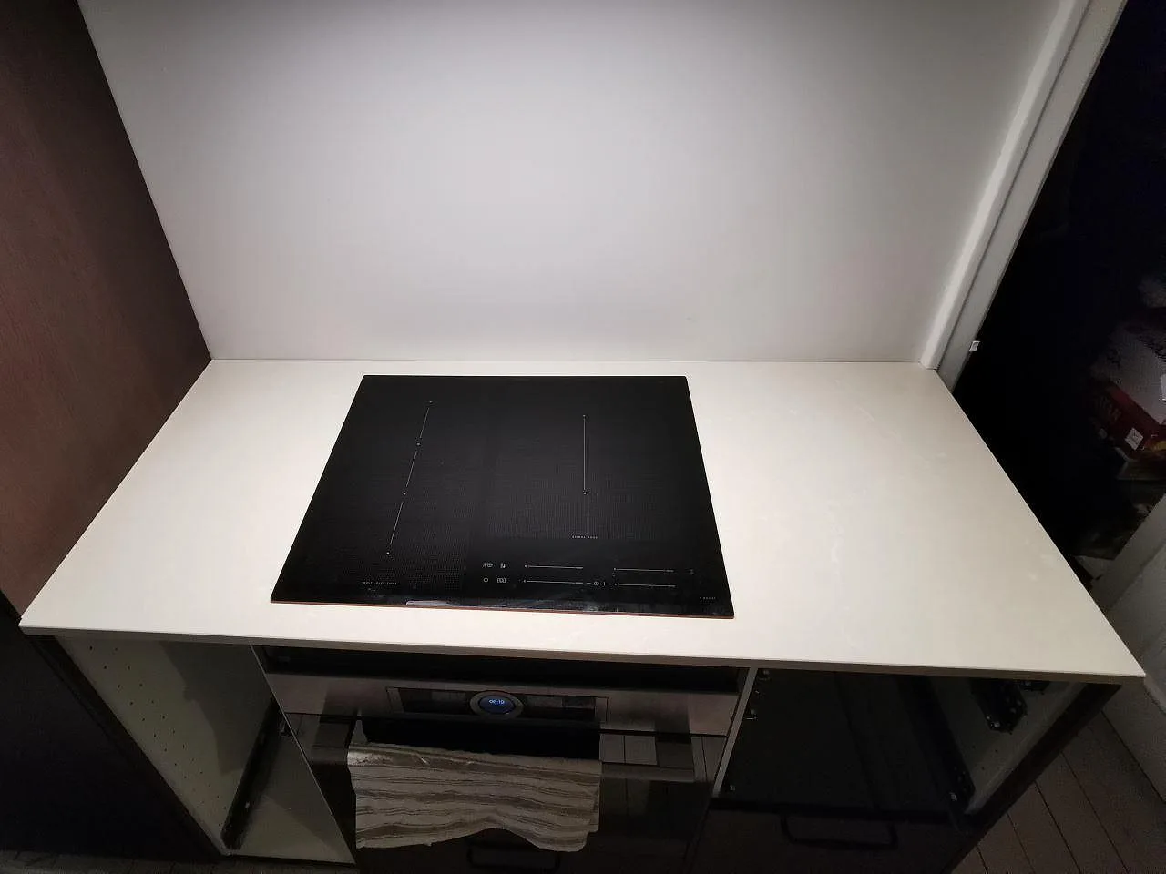 Køkkenbordplade i Silestone Silken Pearl, Malmö – billede 2