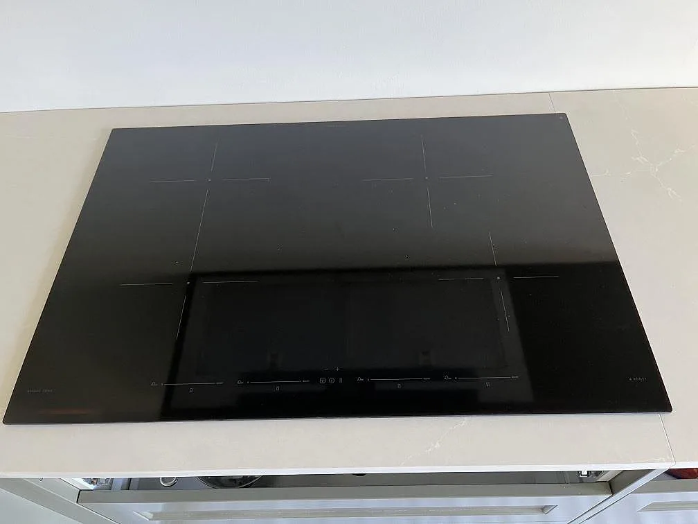 Køkkenbordplade i Silestone Silken Pearl, Staffanstorp – billede 3