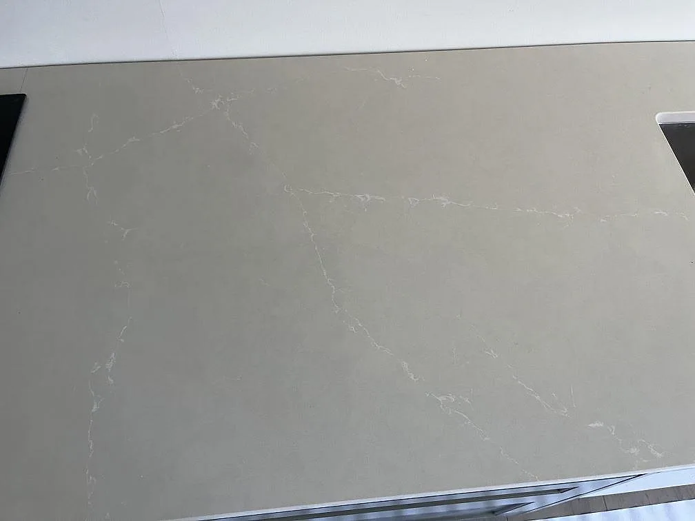 Køkkenbordplade i Silestone Silken Pearl, Staffanstorp – billede 4