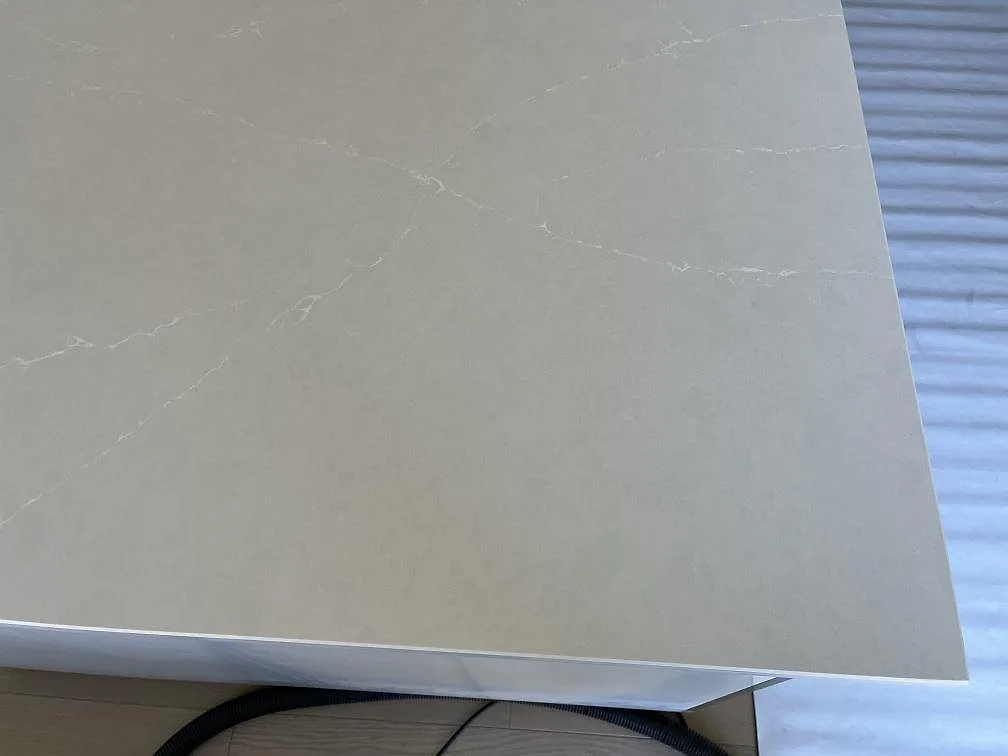 Køkkenbordplade i Silestone Silken Pearl, Staffanstorp – billede 6
