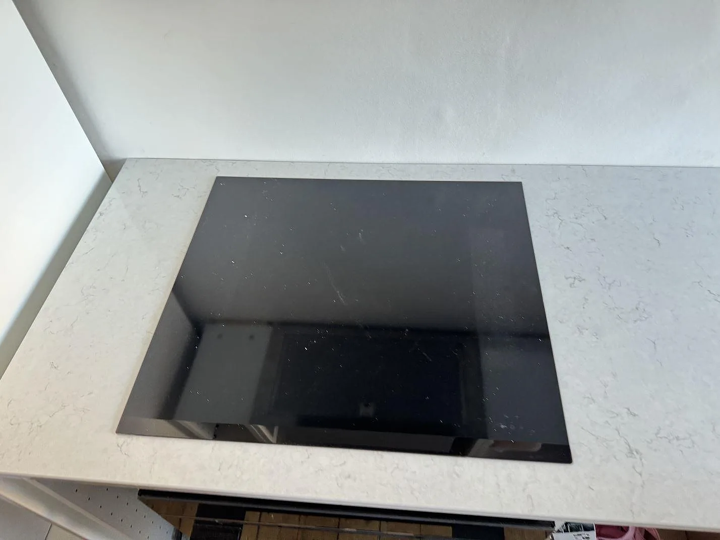 Køkkenbordplade i Silestone Snowy Ibiza, Bagsværd – billede 7