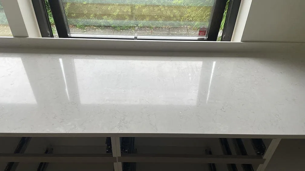 Køkkenbordplade i Silestone Snowy Ibiza, Bjärred – billede 4