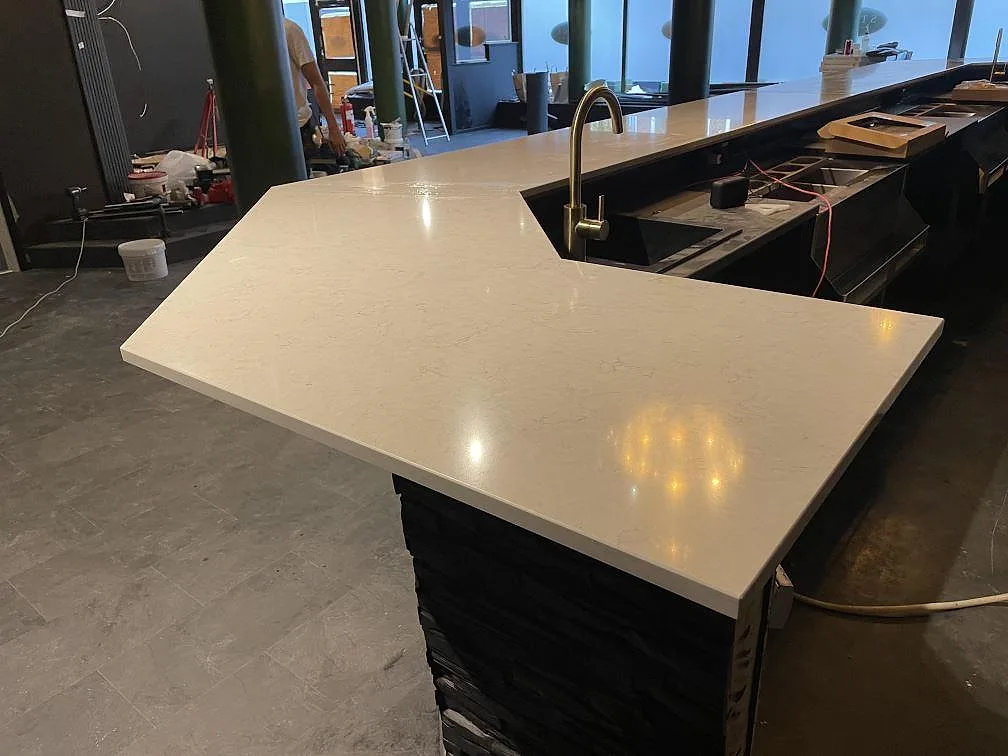 Bardisk i Silestone Snowy Ibiza, Borås – billede 2