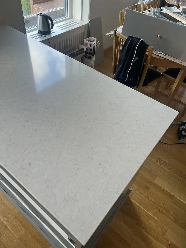 Køkkenbordplade i Silestone Snowy Ibiza, Borås – billede 5