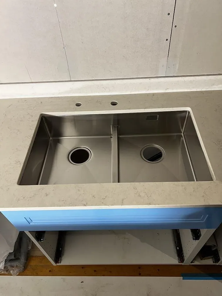 Køkkenbordplade i Silestone Snowy Ibiza, Borrby – billede 3