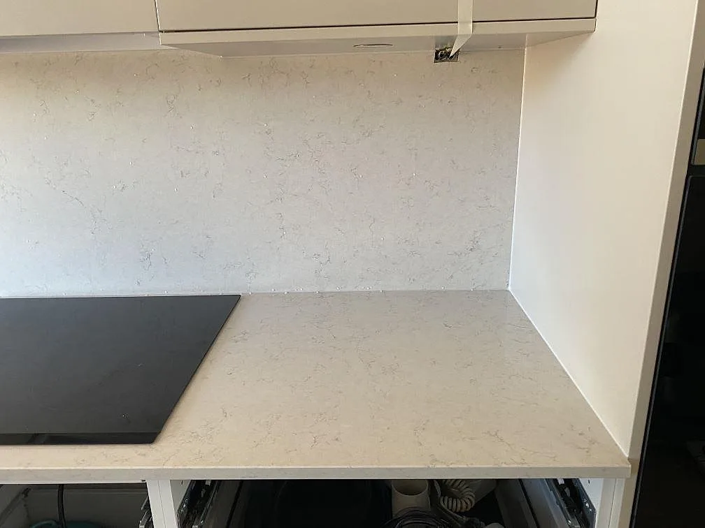 Køkkenbordplade i Silestone Snowy Ibiza, Bunkeflostrand – billede 4