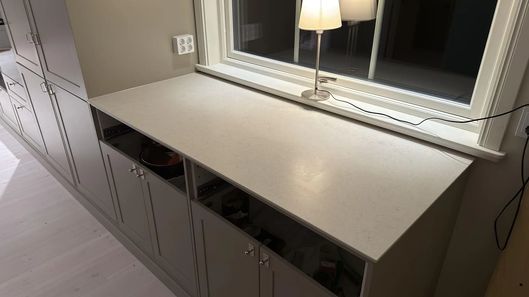 Køkkenbordplade i Silestone Snowy Ibiza, Dala Floda – billede 5
