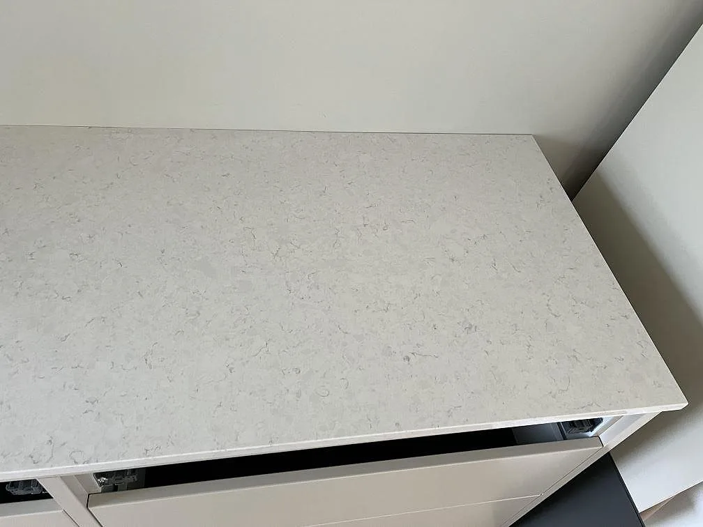 Køkkenbordplade i Silestone Snowy Ibiza, Dalby – billede 2
