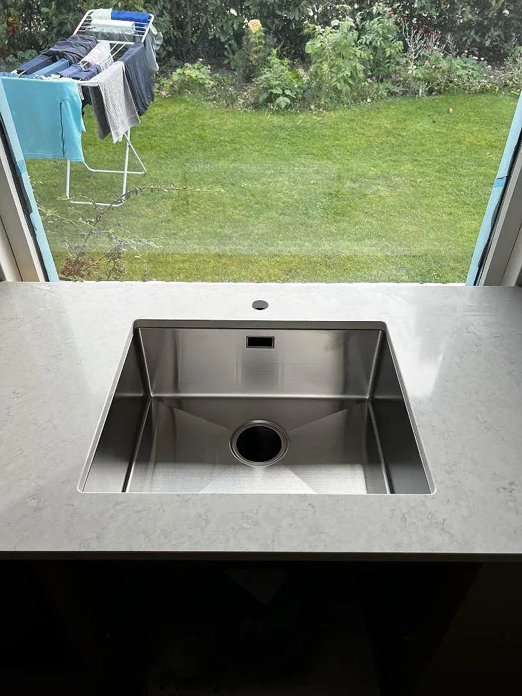 Køkkenbordplade i Silestone Snowy Ibiza, Dyssegård – billede 3