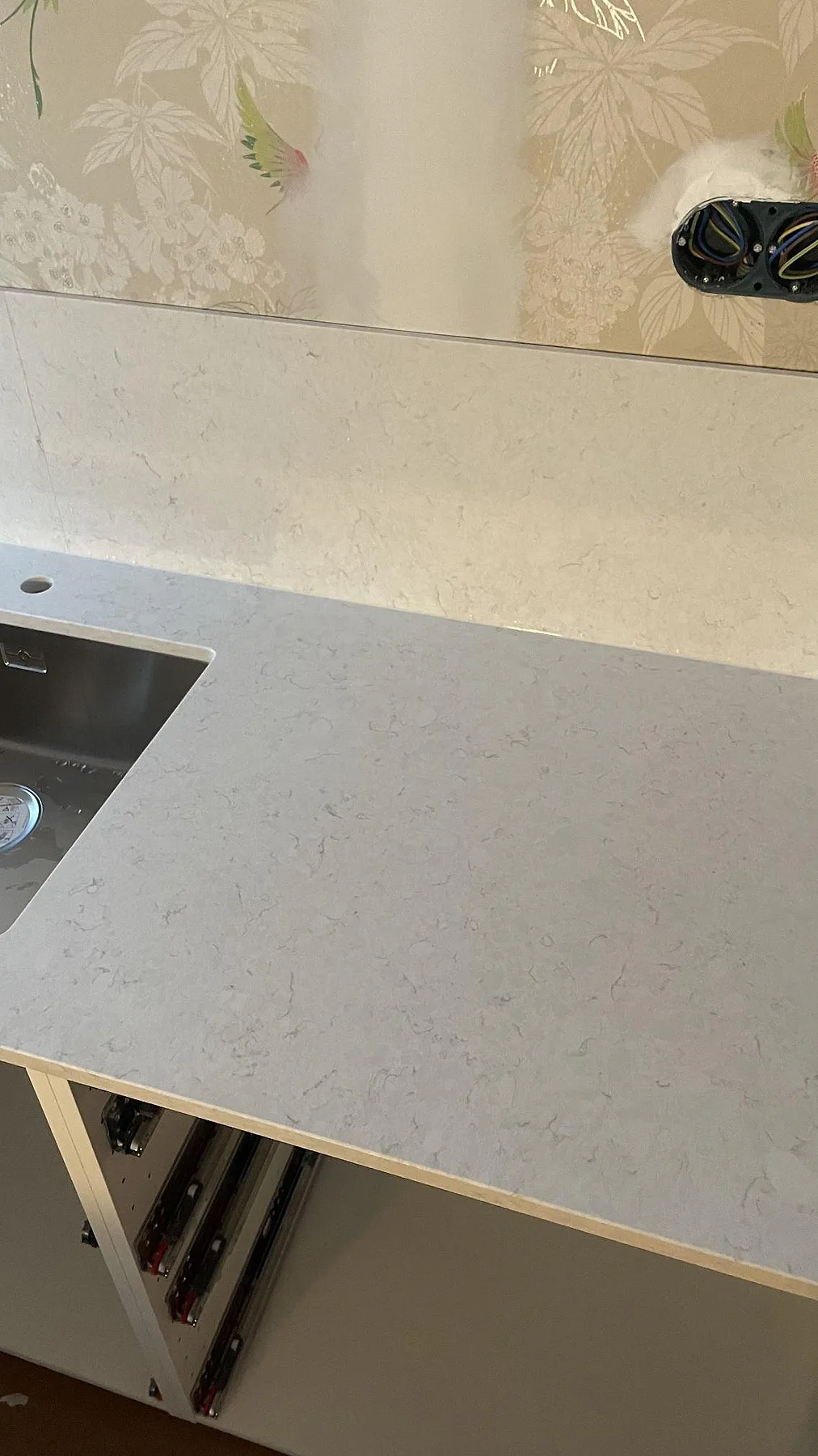 Køkkenbordplade i Silestone Snowy Ibiza, Fjällbacka – billede 3