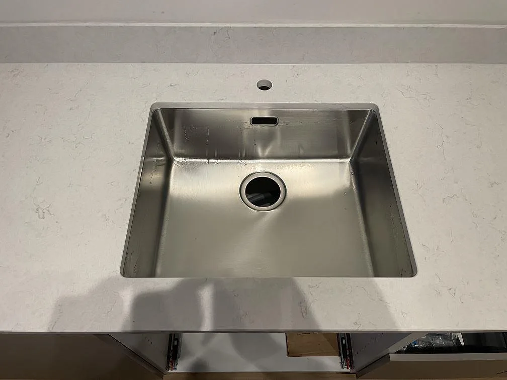 Køkkenbordplade i Silestone Snowy Ibiza, Gävle – billede 3